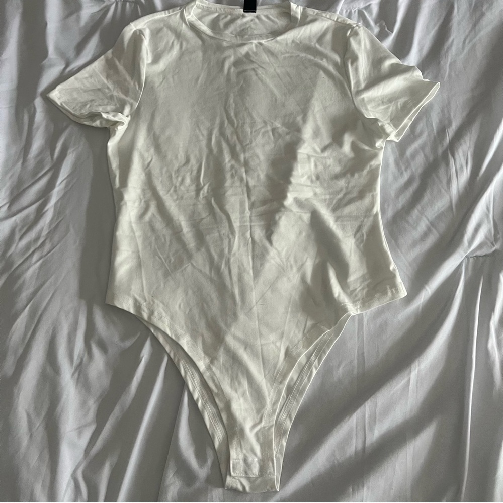 Bodysuit White Short Sleeve Full Bottom Snap Closure NWOT Womens XLarge